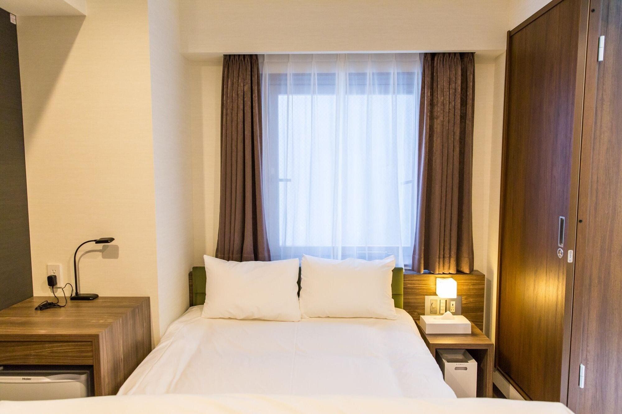 Umeda Plaza Hotel Osaka Esterno foto