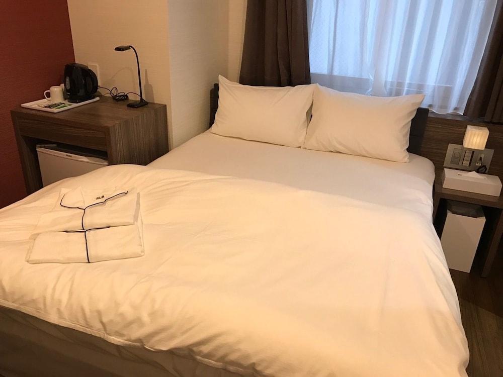 Umeda Plaza Hotel Osaka Esterno foto